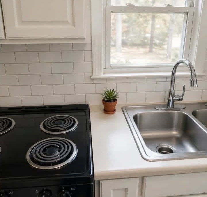 After: Kitchen Sink 